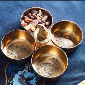 HARRY POTTER™ Sorting Hat Metal Snack Server
